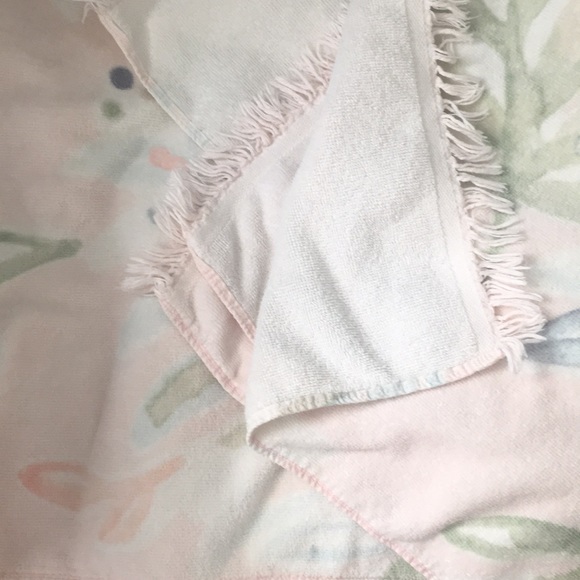 Watercolor palms beach towel with fringes - Picture 5 of 6